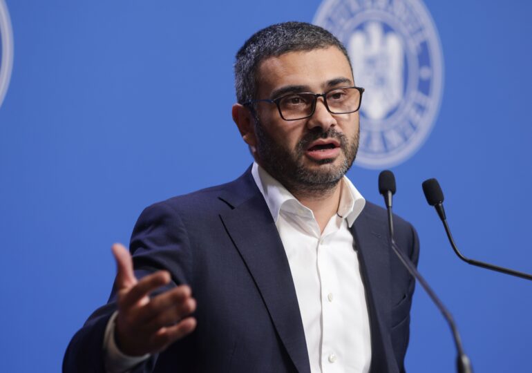 Ministrul Muncii, despre gesturile celor care își reduc salariul: E populism