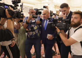 S-au mărit taxele și susținerea publică pentru AUR. Care sunt pericolele?