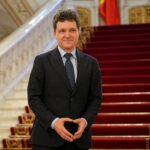 Nicușor Dan deschide gratuit Palatul Cotroceni pentru trupele de teatru