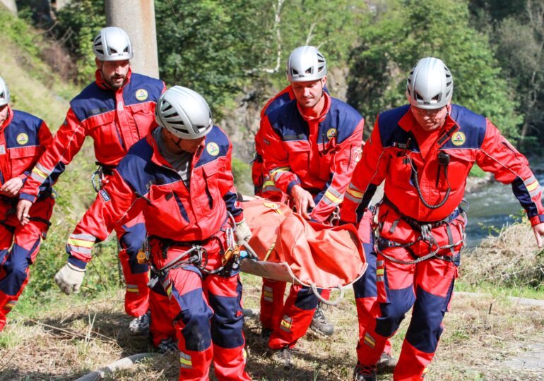 Salvamontiștii critică reducerea sporurilor: Ne punem în pericol propria viață și sănătate pentru a salva alți oameni