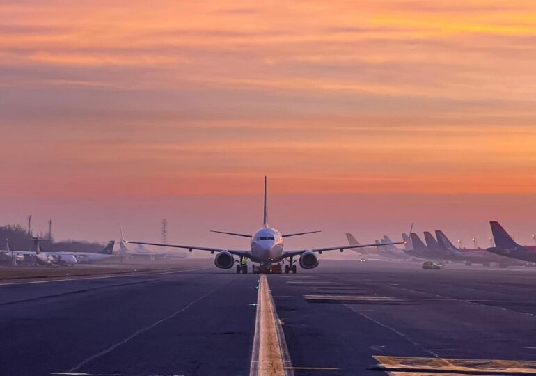 Aeroportul Otopeni are o nouă pistă și 5 locuri de parcare în plus pentru avioane