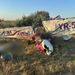 Accident în zona Gura Portiței: Un avion de mici dimensiuni s-a prăbușit, cele două persoane aflate la bord au murit