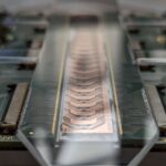 Descifrarea codului cuantic: Lumina și sticla sunt pe cale să transforme tehnica de calcul
