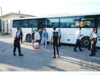Deținuți din patru penitenciare fac curățenie la Academia de Poliție