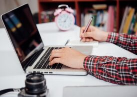 Platformă online pentru elevii care vor să se înscrie la liceele din București