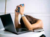 Tinerii din România, pe ultimele locuri din Europa la competențe digitale de bază