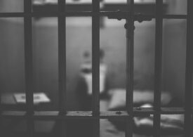 Suedia nu mai are locuri în închisori și va închiria celule în Estonia. Tot mai mulți copii ajung după gratii