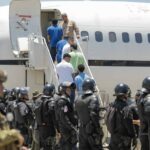 Cum strânge Trump cu ușa o țărișoară din Pacific