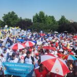Proteste la Parlament, în ziua asumării. Sindicaliștii din Sănătate și Educație au ieșit în stradă pe cod roșu (Video&galerie foto)