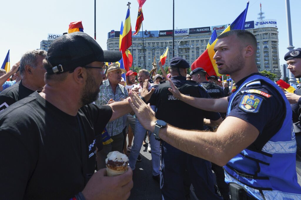 protest AUR piata victoriei