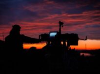 Ziua 1324 Foc la Lukoil. Evacuări urgente în Kramatorsk. Rușii cumpără benzină pe cartelă. Racheta „Flamingo” lovește o bază FSB. Promisiunea lui Zelenski în schimbul Tomahawk