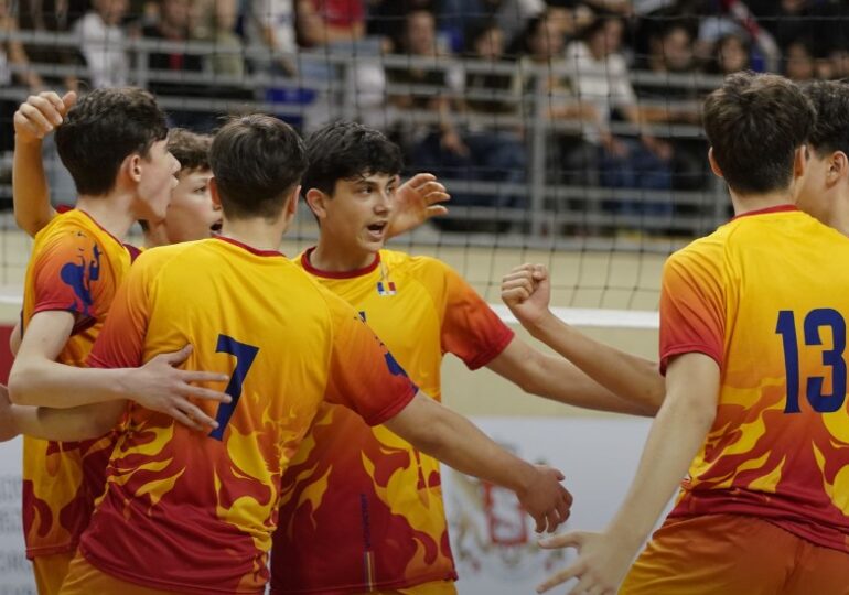 Victorie spectaculoasă a României împotriva Greciei la Campionatul European U-16 de volei