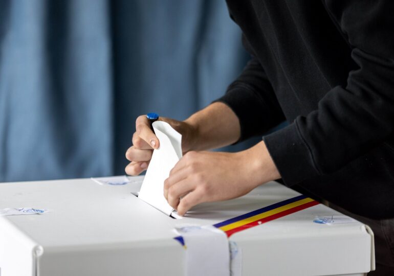 AUR a trecut de 40%, PNL e al doilea partid, PSD scade până aproape de USR - sondaj INSCOP