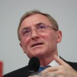 Fostul procuror general Augustin Lazăr spune că dosarele în care era inculpat Ion Iliescu au fost sabotate de voința politică