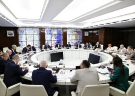 Bolojan s-a întâlnit cu reprezentanții primarilor: Din 30 de solicitări, doar una a rămas nerezolvată
