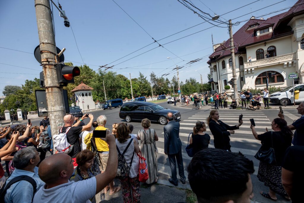cortegiu funerar Iliescu Cotroceni