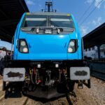 Prima locomotivă Alstom Traxx a fost prezentată în Gara de Nord. Merge cu 200 km/h, dar România nu are șine pentru așa viteză (Foto)