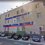 Exclusiv La cea mai săracă primărie din București, sporurile cresc exploziv. Iar primarul îl ia pe cel mai mare