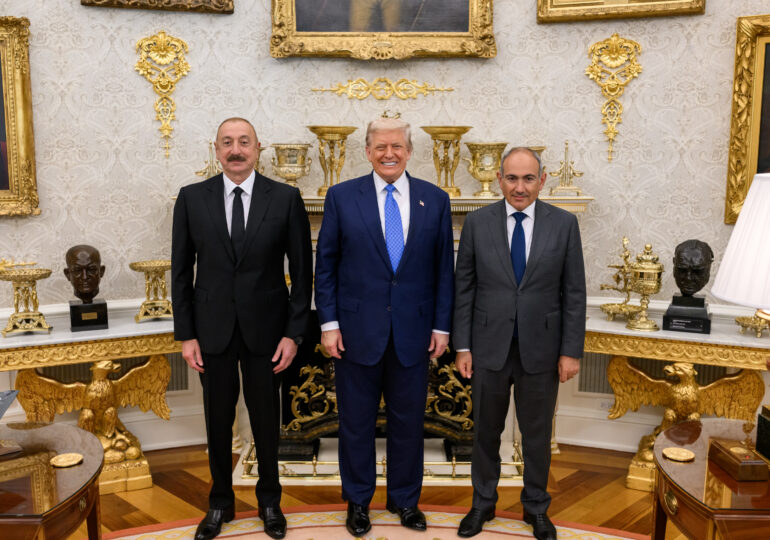 Trump scrie istorie în Caucaz: Armenia și Azerbaidjan semnează pacea la Casa Albă și inaugurează „Ruta Trump”