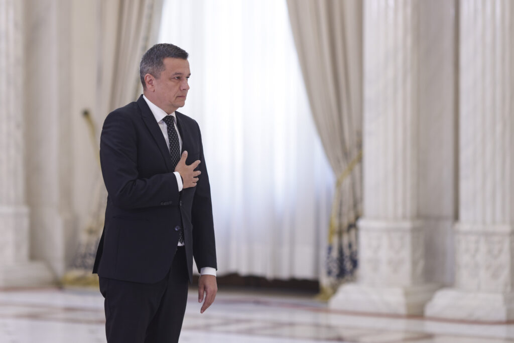 SorinGrindeanu:CatafalcOctavGanea