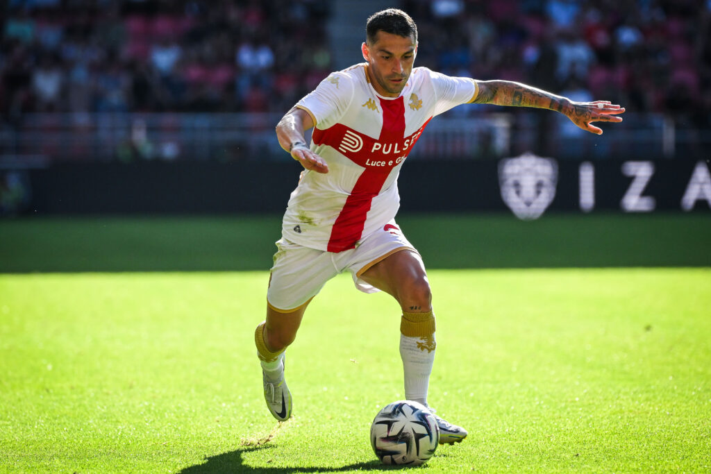 Nicolae Stanciu, penalty ratat la ultima fază a meciului AC Milan – Genoa, în Serie A