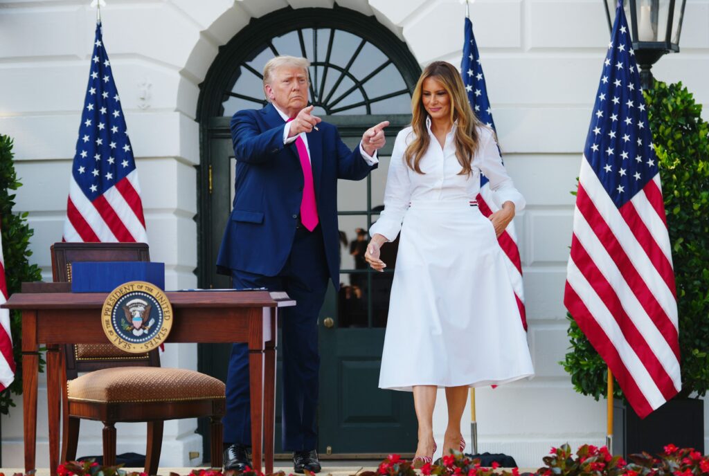 Trump:Melania:Hepta