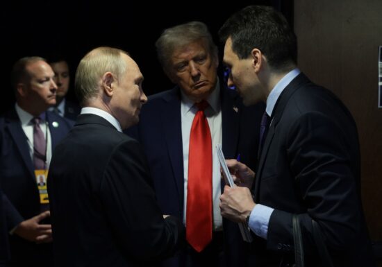 Trump nu e deranjat că Putin „e posibil să ajute un pic Iranul” și spune că SUA nu au nevoie de ajutorul Ucrainei împotriva dronelor