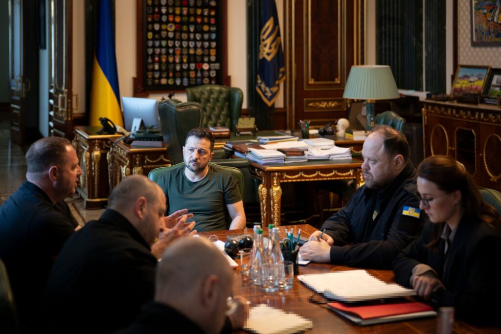 Ziua 1270 Șanse de pace fără încetarea focului? Lupte intense la Sumî. Rușii, ținuți pe loc la Pokrovsk. Zelenski: Rusia ar putea intensifica atacurile