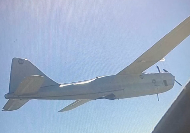 Război ca în 1914: Ucraina a doborât 120 de drone cu un avion cu elice Yak-52: „E ca și cum ai trage din șa, de pe cal”