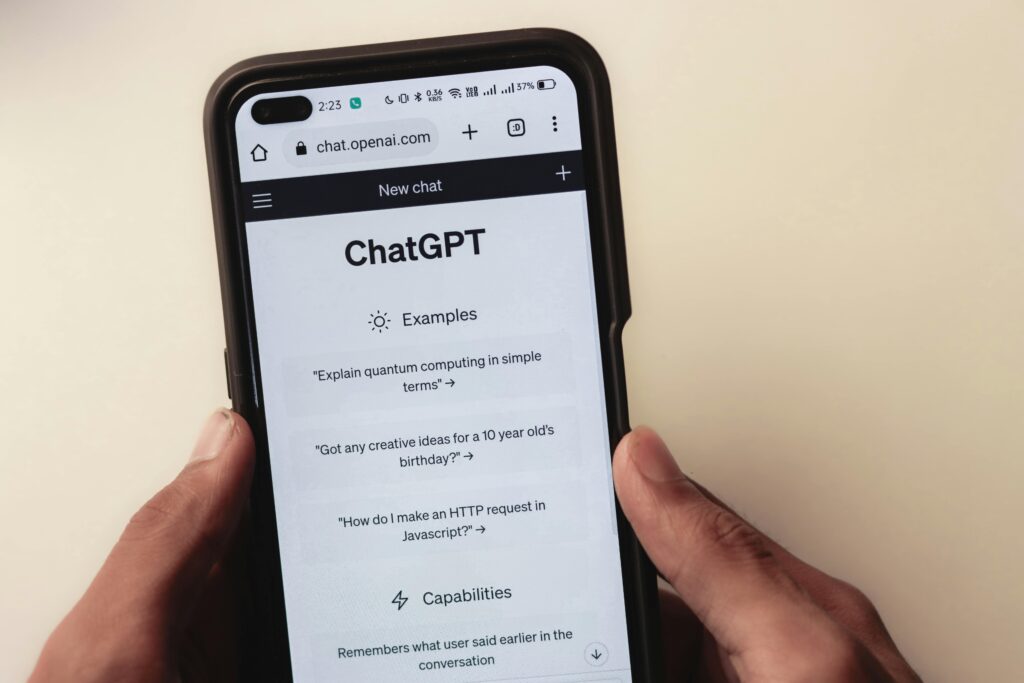 OpenAI permite ajustarea nivelului de entuziasm al ChatGPT