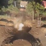 Alertă la Amara, Ialomița, după descoperirea unei pungi de gaze. Zeci de persoane evacuate, crater de 50 de metri format în oraș (Video)