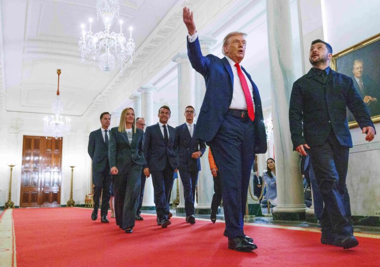 Fantoma lui Putin la Casa Albă. 3 momente care arată cât de mult îl controlează pe Trump