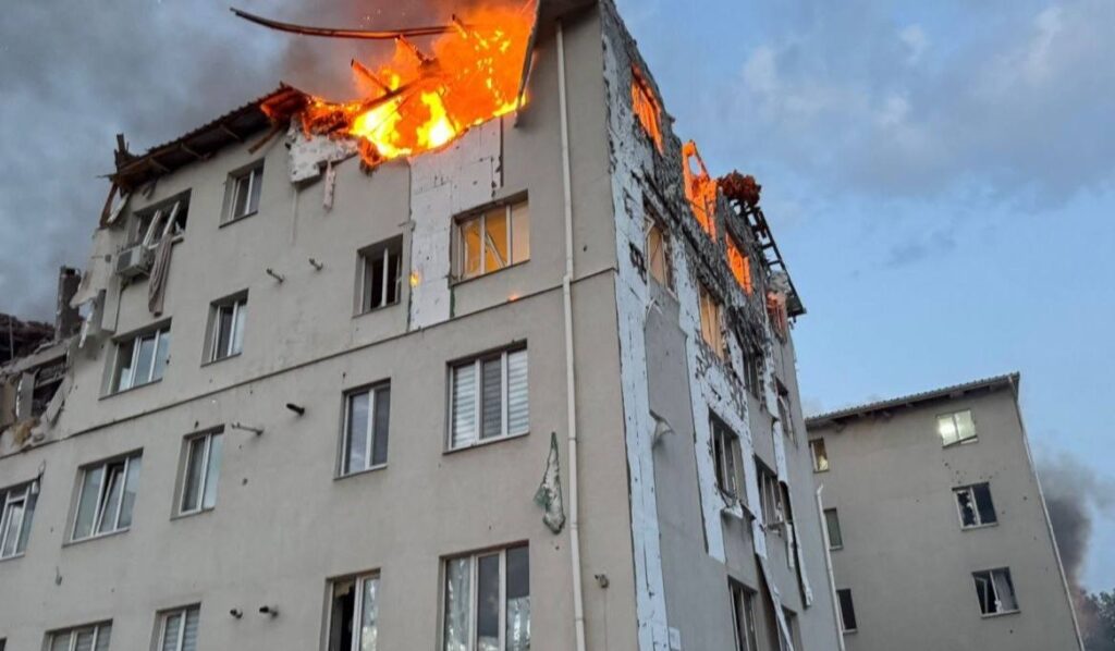 Ziua 1272 Atac devastator în Harkov. Copil de doi ani ucis (Video). Rușii se regrupează pe alt front. General rus, rănit grav