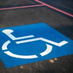Se schimbă sistemul de evaluare pentru încadrarea în grad de handicap. Ministrul Muncii: Va fi doar despre cei care trăiesc zi de zi cu o dizabilitate