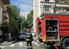 RO-Alert de incendiu în centrul Capitalei. Arde fostul restaurant Mărul de Aur (Foto&Video)