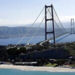 Italia aprobă construirea celui mai lung pod suspendat din lume. Va avea aproape 4 km și va lega Sicilia de Peninsulă