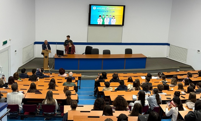 Complexul Educațional Laude-Reut și Spitalul Universitar de Urgență București lansează al doilea an al Clubului de Medicină MEDSPATH
