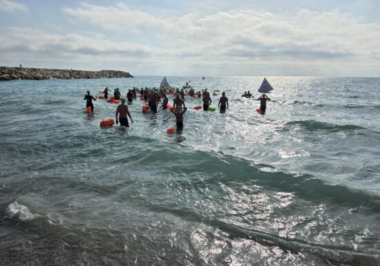 David Popovici, un campion mondial în slujba înotului în ape deschise, la AtlantisMan
