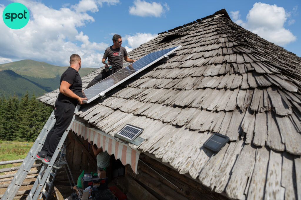 Asociația energia pentru Viață Panoui 2