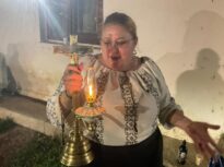 Șoșoacă laudă Rusia la televiziunea Kremlinului: „Este mai democratică decât UE”. Și-ar fi trimis fiul și doi deputați SOS observatori la alegeri