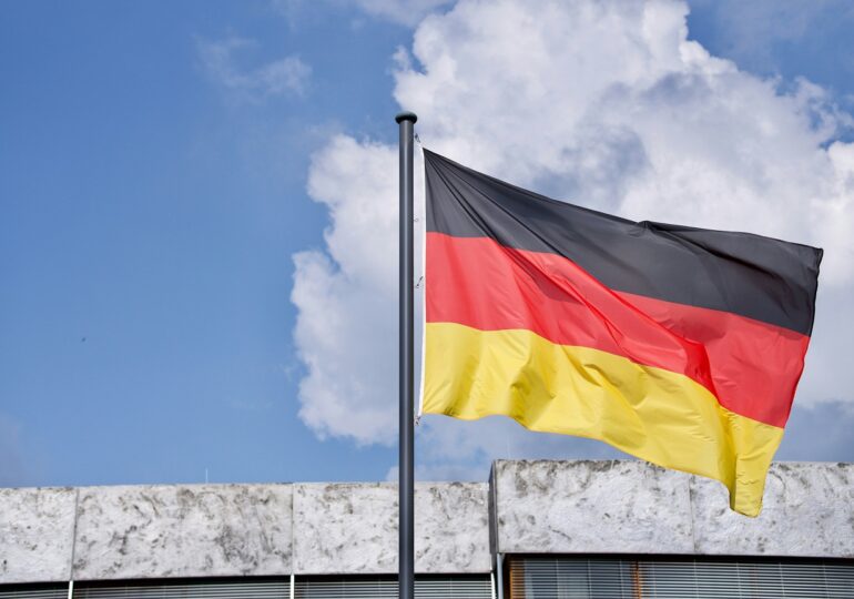 Avertisment pentru Merz: Extrema dreapta și-a triplat scorul în cel mai populat land din Germania