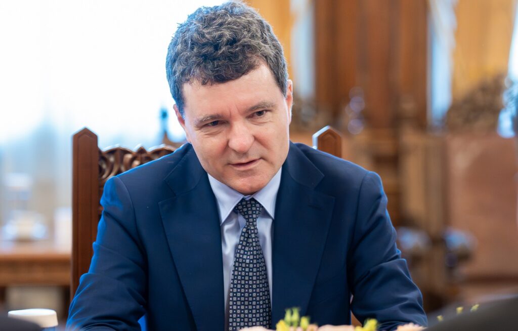 Nicușor Dan îl contrazice pe șeful ANAF: Nu gemul bunicii e problema, ci marea evaziune