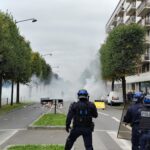 Franța, blocată de proteste: Peste un milion de oameni pe străzi, violențe în mai multe orașe (Video) Bancă atacată la Paris