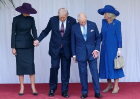 Ce cadouri își fac soții Trump și cuplul regal britanic cu prilejul vizitei la castelul Windsor