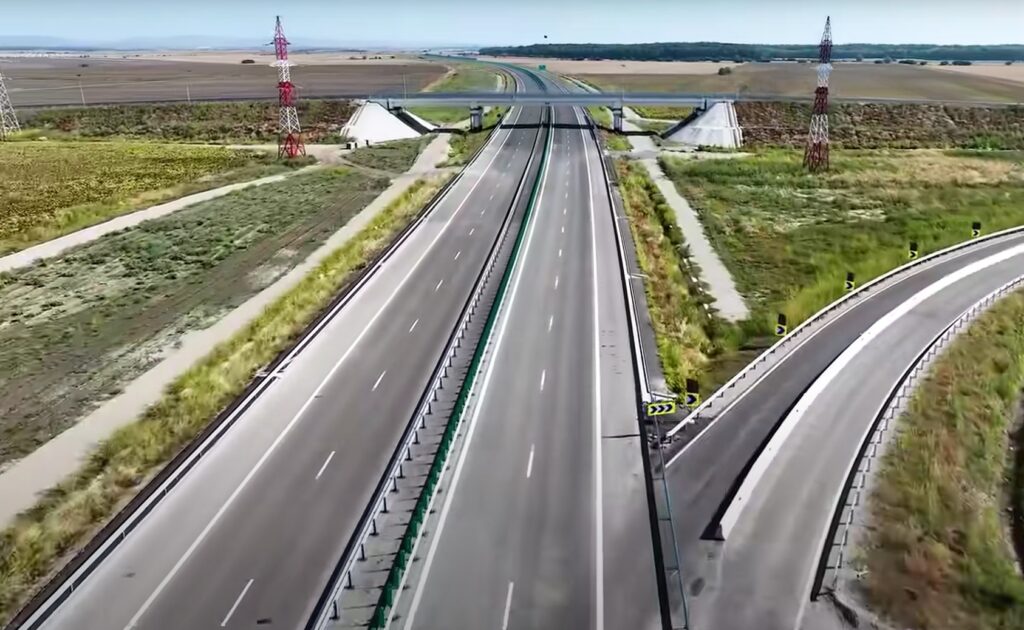 Pentru a nu pierde miliarde de la UE, Guvernul dă undă verde defrișărilor în arii protejate pe traseul Autostrăzii Sibiu-Pitești