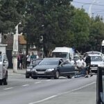 Bătaie cu bâte și topoare pe o stradă din Craiova: Un bărbat a murit