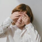 Trump dă vina pe paracetamol pentru autism, dar știința îl contrazice cu argumente puternice. Ce spune ministrul Rogobete