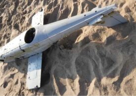 Experții militari bulgari investighează o dronă misterioasă găsită pe plaja din Burgas (Video)