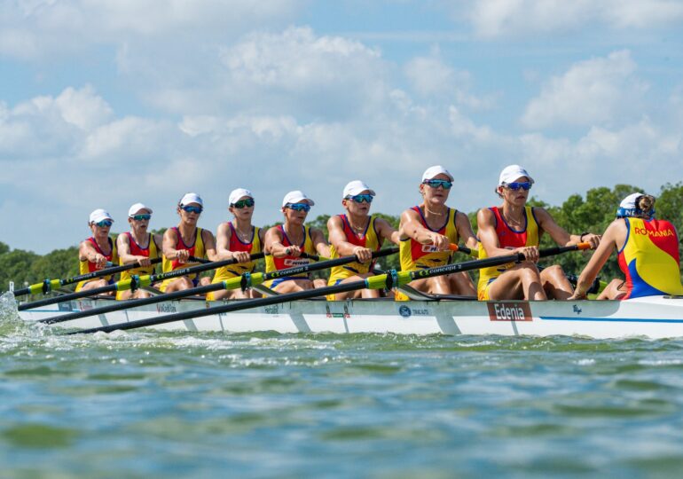 Canotaj: Echipajul de 8+1 feminin, medalie de argint la Campionatul Mondial de la Shanghai