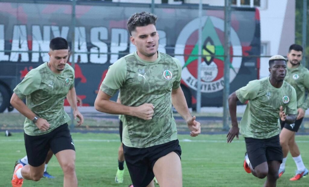 Ianis Hagi, gol de senzație și pasă de gol în Turcia: Execuție fabuloasă din lovitură liberă (Video)
